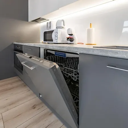 Apartment Shanti Barracks #2 By Poloapartments *