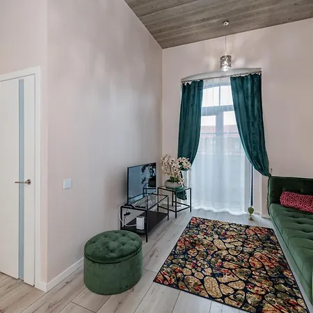 Apartment Shanti Barracks #2 By Poloapartments Kaunas